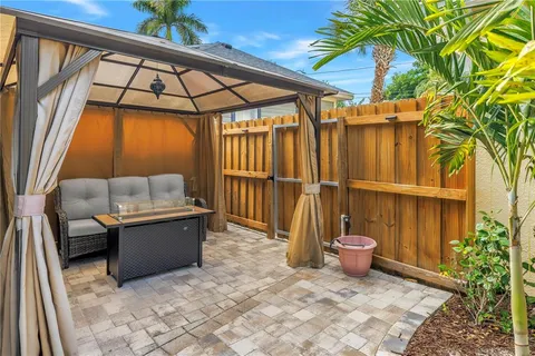 $599,000 | 748 11th Avenue North, St. Petersburg, FL 33701