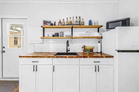 $599,000 | 748 11th Avenue North, St. Petersburg, FL 33701