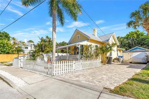 $599,000 | 748 11th Avenue North, St. Petersburg, FL 33701