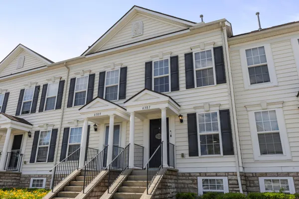 $222,820 | 6387 Blue Knoll Drive, Unit 48, Canal Winchester, OH 43110