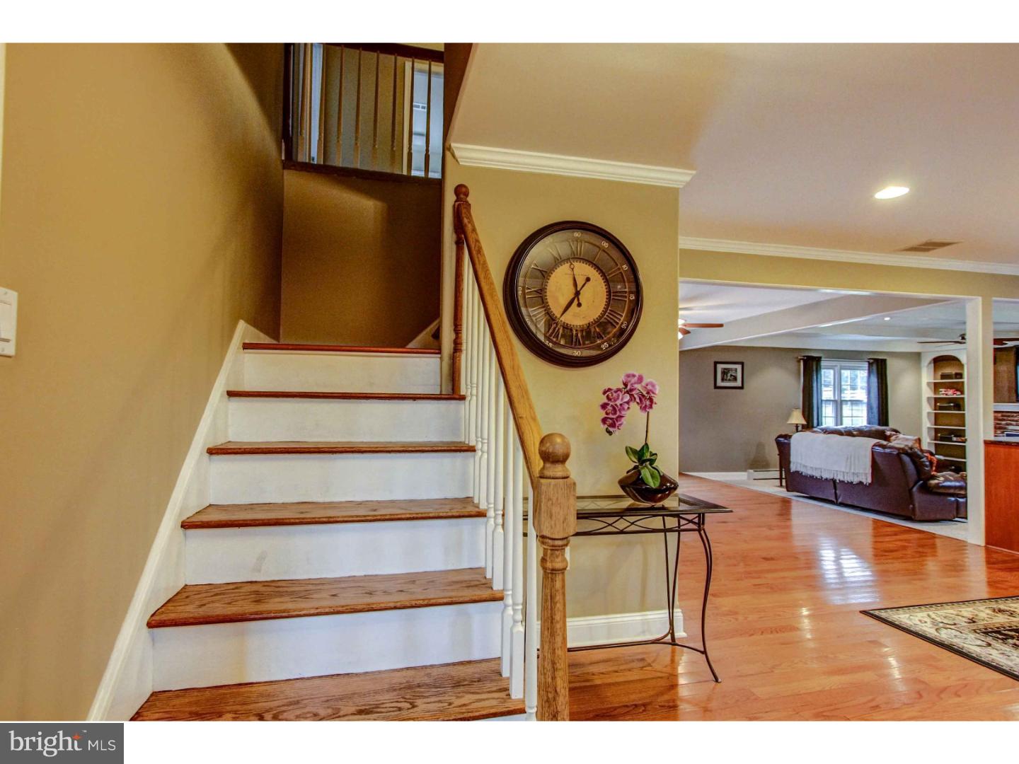548 Edison Furlong Road Furlong, PA 18925 - Photo 4 of 25 Foyer