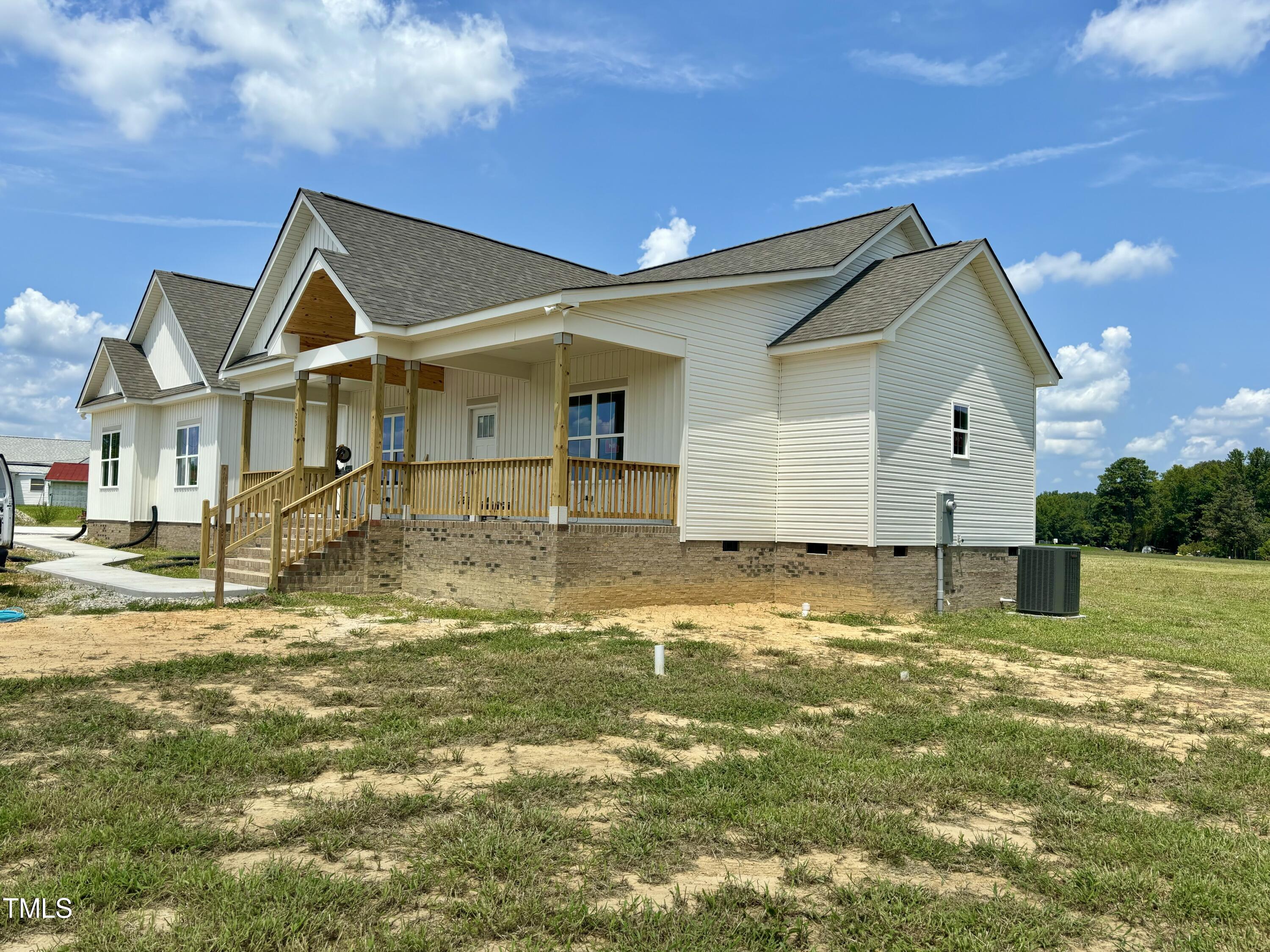 231 Christmas Light Road Kenly, NC 27542 - Photo 2 of 27 IMG_3793