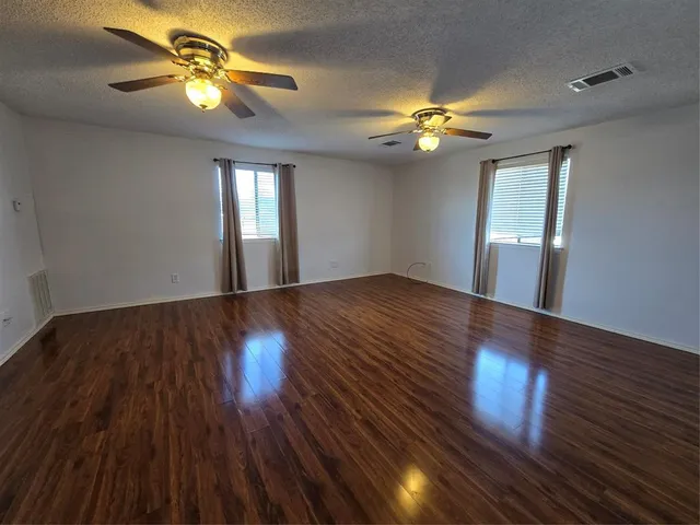 $2,300 | 877 Harvest Glen Drive, Plano, TX 75023