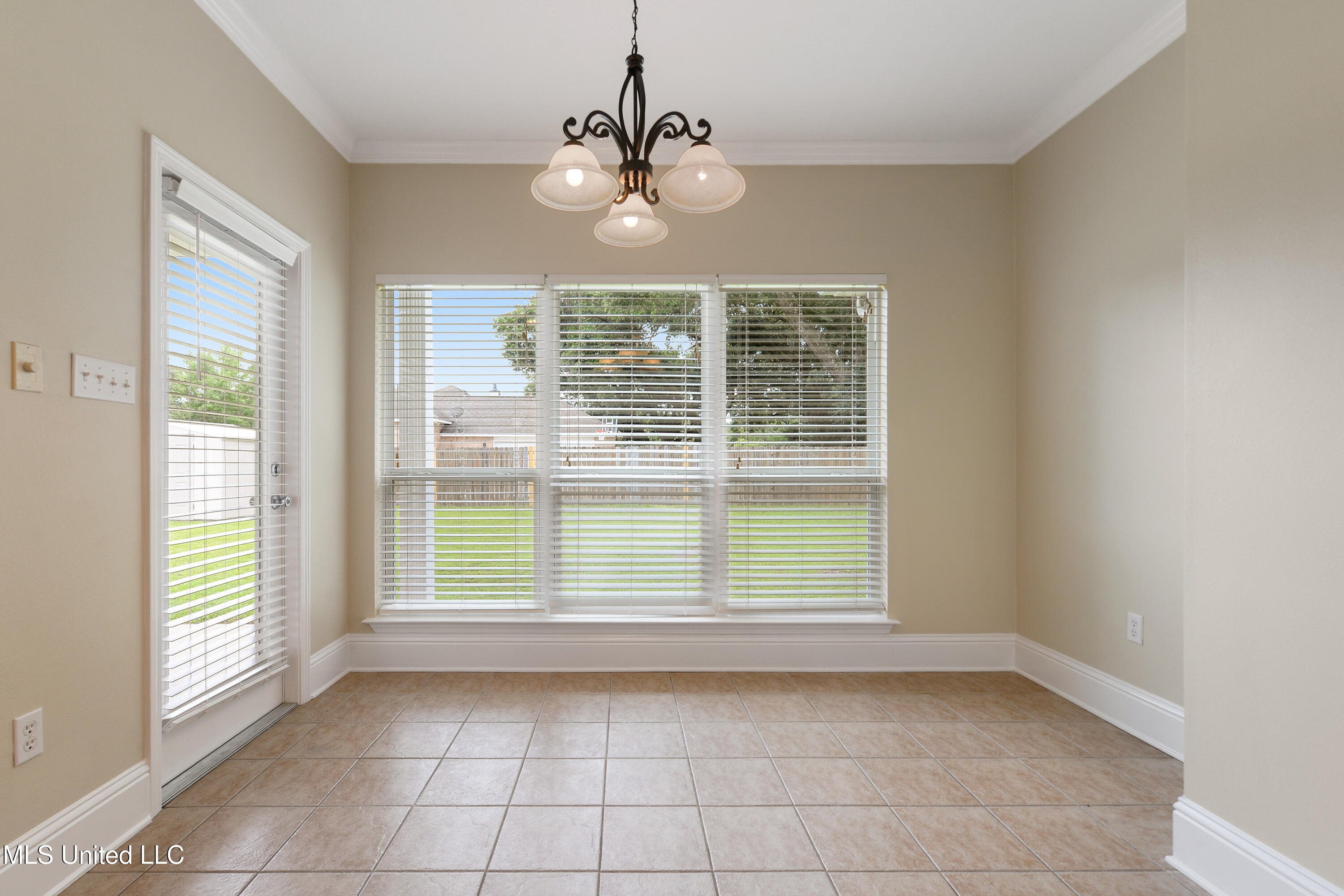 2808 Rue Beaux Chenes Central Ocean Springs, MS 39564 - Photo 14 of 42 011