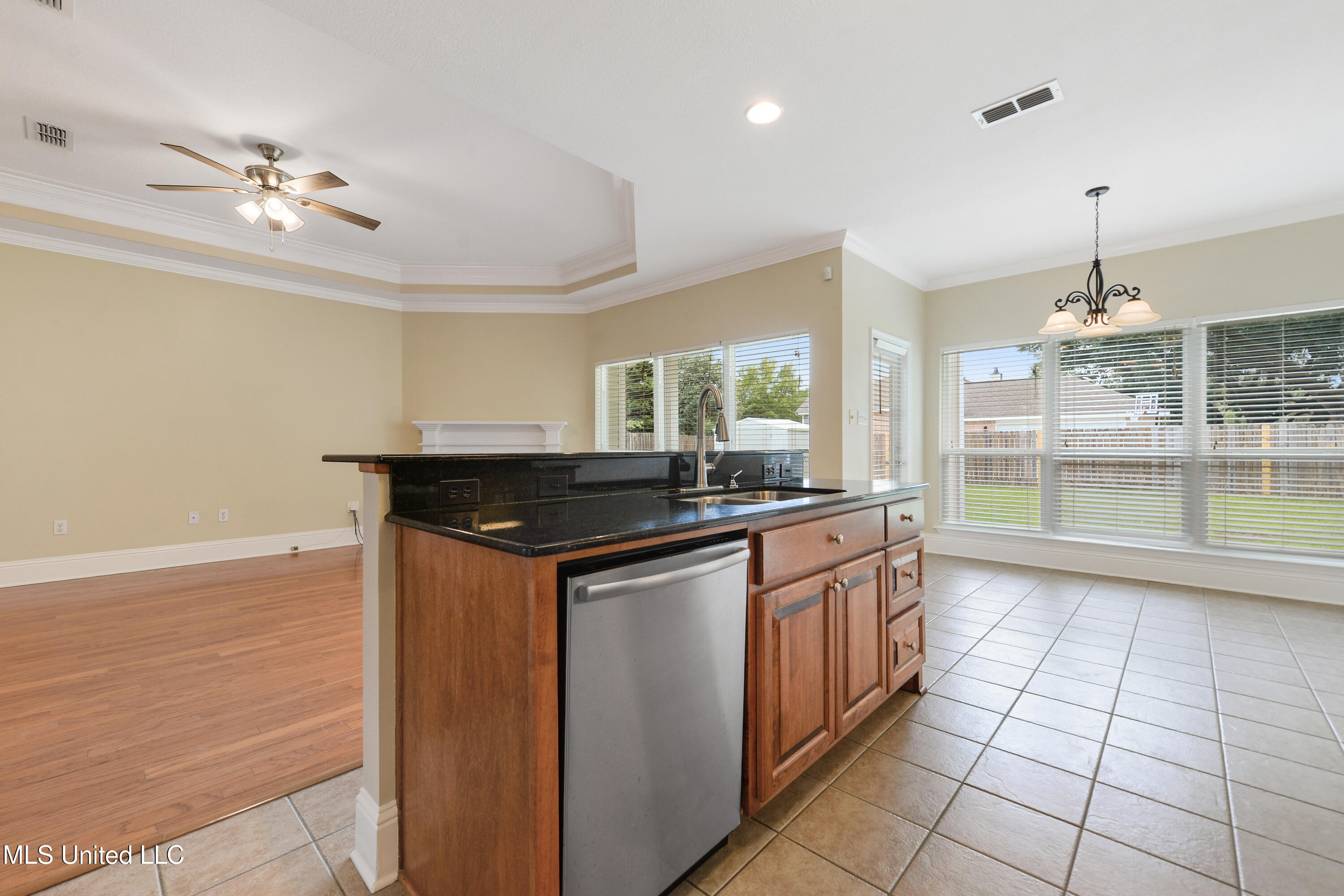 2808 Rue Beaux Chenes Central Ocean Springs, MS 39564 - Photo 10 of 42 010