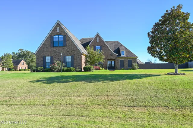 $499,900 | 14291 Buttercup Drive, Olive Branch, MS 38654