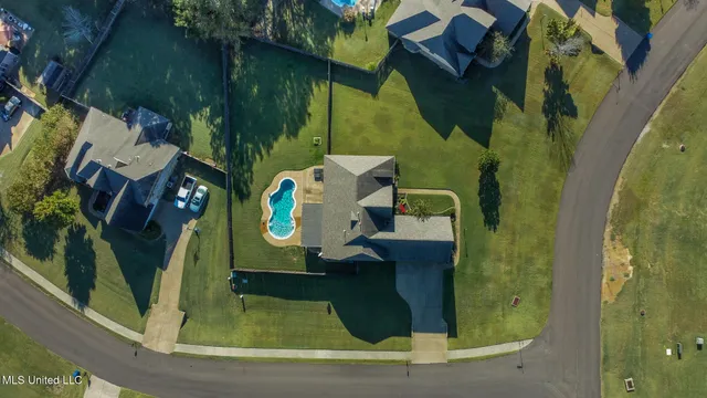 $499,900 | 14291 Buttercup Drive, Olive Branch, MS 38654