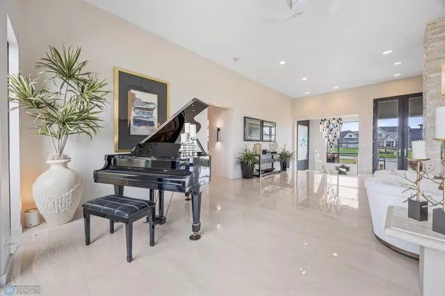 $1,130,000 | 505 Tessa Drive, Moorhead, MN 56560