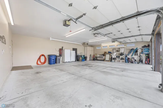 $1,130,000 | 505 Tessa Drive, Moorhead, MN 56560