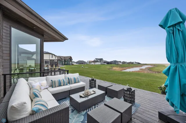 $1,130,000 | 505 Tessa Drive, Moorhead, MN 56560