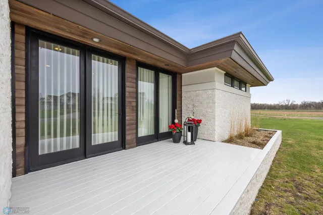 $1,130,000 | 505 Tessa Drive, Moorhead, MN 56560