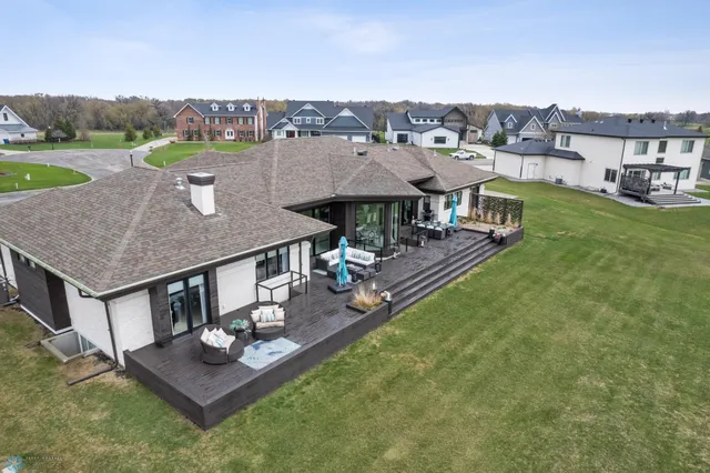 $1,130,000 | 505 Tessa Drive, Moorhead, MN 56560
