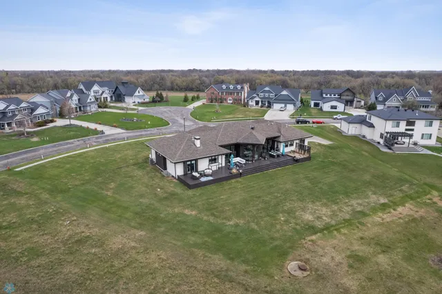 $1,130,000 | 505 Tessa Drive, Moorhead, MN 56560