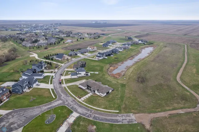 $1,130,000 | 505 Tessa Drive, Moorhead, MN 56560