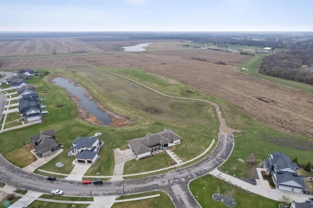 $1,130,000 | 505 Tessa Drive, Moorhead, MN 56560