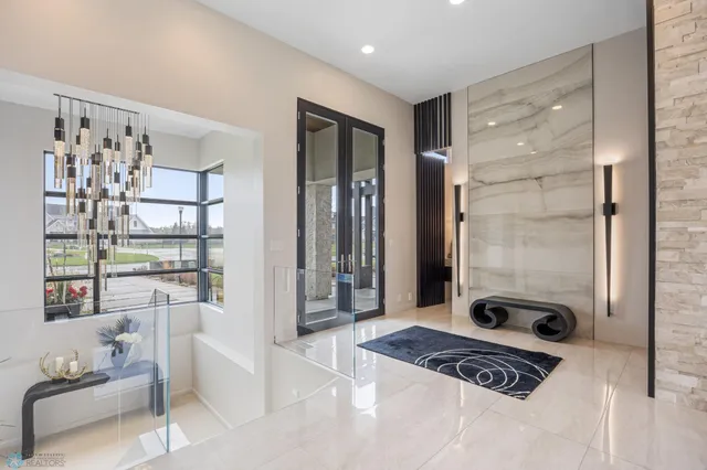 $1,130,000 | 505 Tessa Drive, Moorhead, MN 56560