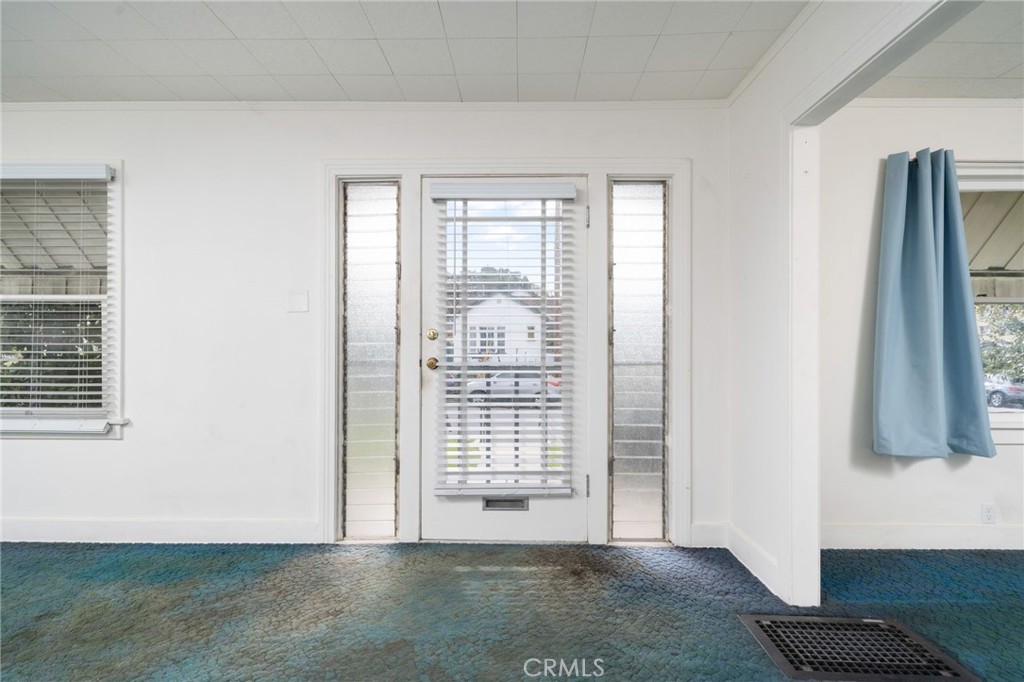 1597 Fair Park Avenue Los Angeles, CA 90041 - Photo 6 of 31