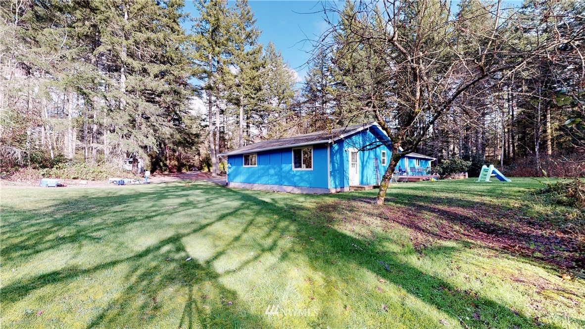 1442 Southwest Wildwood Road Port Orchard, WA 98367 - Photo 18 of 29 Gallery Image 18