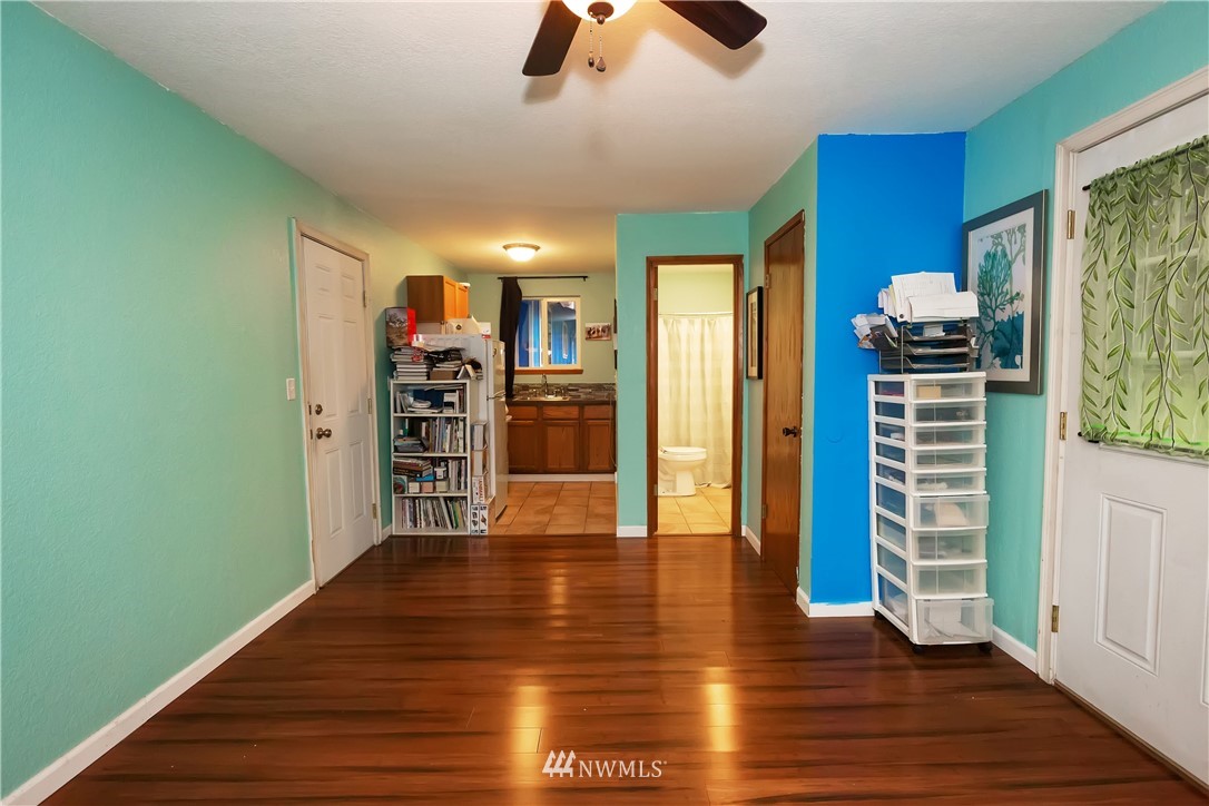 1442 Southwest Wildwood Road Port Orchard, WA 98367 - Photo 20 of 29 Gallery Image 20