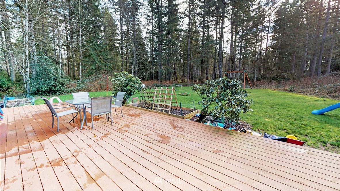 1442 Southwest Wildwood Road Port Orchard, WA 98367 - Photo 25 of 29 Gallery Image 25