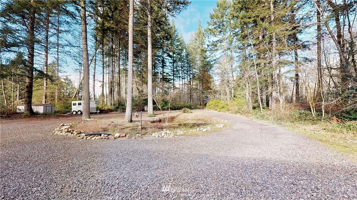 1442 Southwest Wildwood Road Port Orchard, WA 98367 - Photo 28 of 29 Gallery Image 28