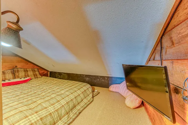 $304,900 | 28-1 Condo Road, Unit 1, Campton, NH 03223