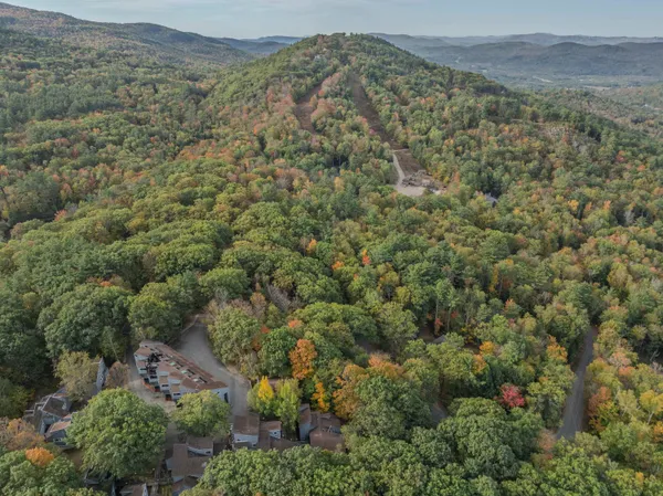 $289,900 | 28-1 Condo Road, Unit 1, Campton, NH 03223