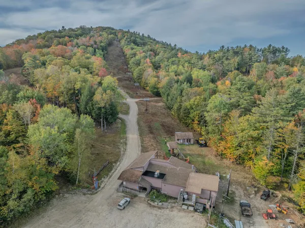 $289,900 | 28-1 Condo Road, Unit 1, Campton, NH 03223