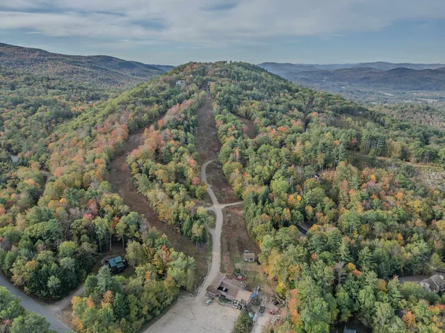 $304,900 | 28-1 Condo Road, Unit 1, Campton, NH 03223