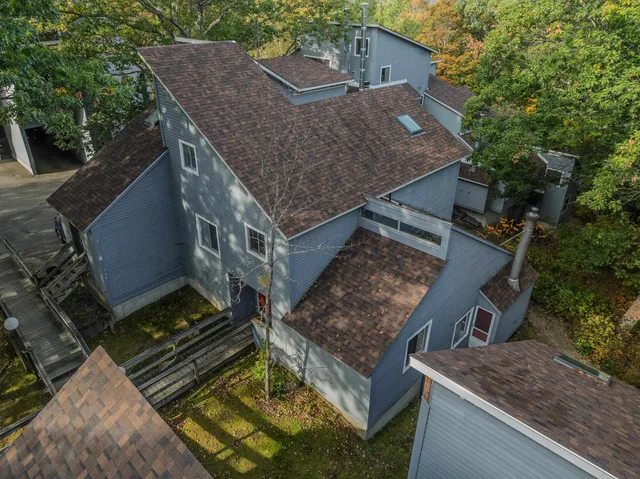 $304,900 | 28-1 Condo Road, Unit 1, Campton, NH 03223