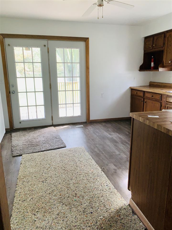 12302 Nichols Road Montrose, MI 48457 - Photo 7 of 17 31375366-6.JPG