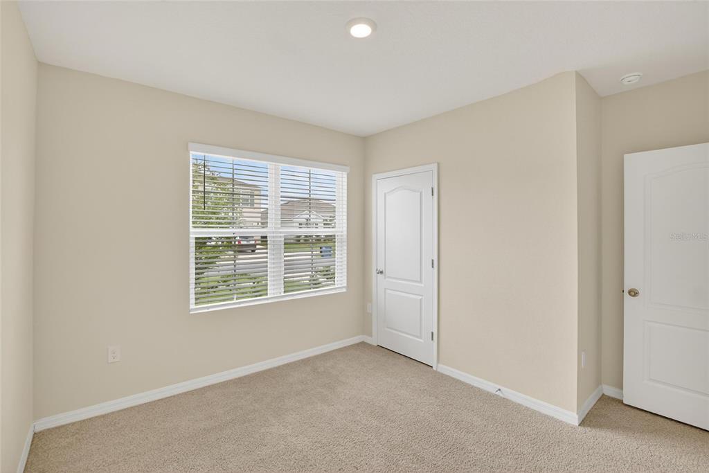 820 Sun Burst Road Winter Haven, FL 33880 - Photo 7 of 33