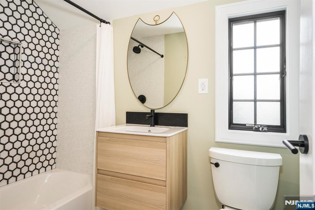 495 Ridgewood Avenue Glen Ridge, NJ 07028 - Photo 35 of 44 Gallery Image 35