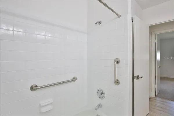 $3,295 | 2834 Hardee Drive, Sarasota, FL 34231