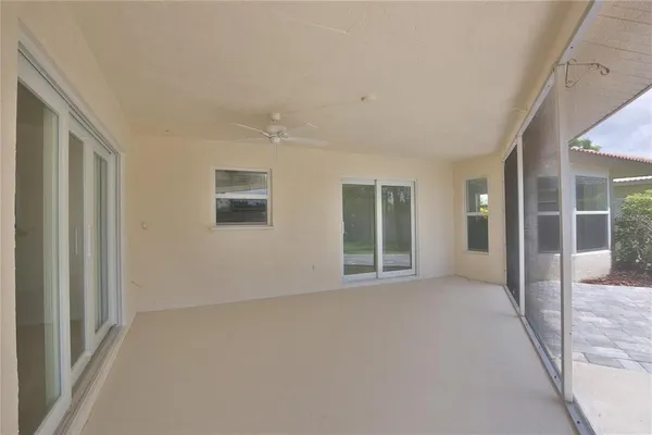 $3,295 | 2834 Hardee Drive, Sarasota, FL 34231