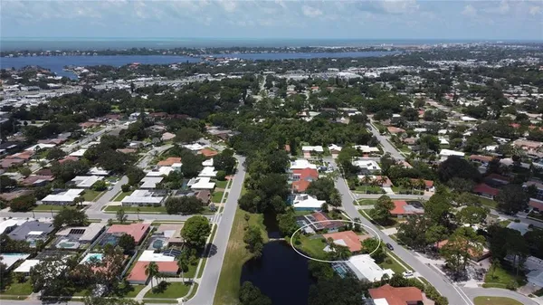 $3,295 | 2834 Hardee Drive, Sarasota, FL 34231