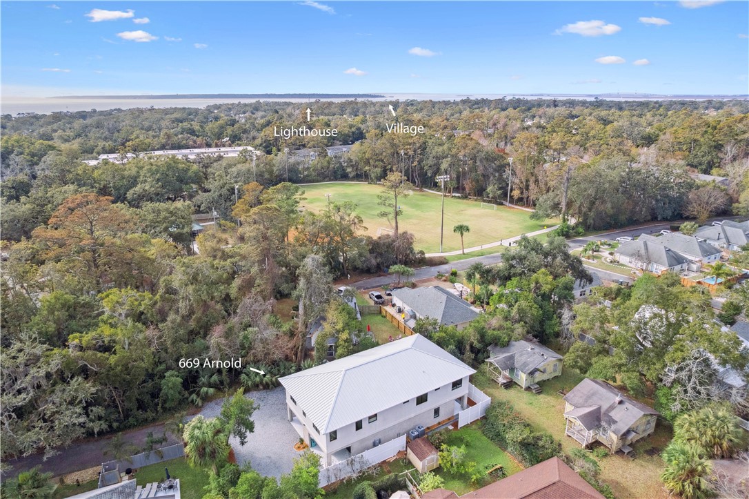 669 Arnold Lane St. Simons Island, GA 31522 - Photo 4 of 44