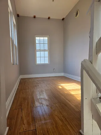 $1,500 | 844 North Harding Avenue, Unit 1, Chicago, IL 60651