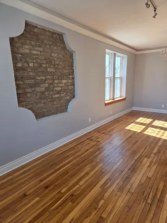 $1,500 | 844 North Harding Avenue, Unit 1, Chicago, IL 60651