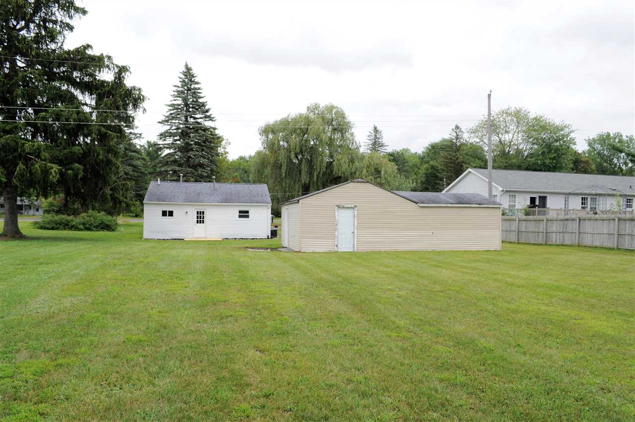 14389 North Bray Road Clio, MI 48420 - Photo 28 of 30 31392510-27.JPG