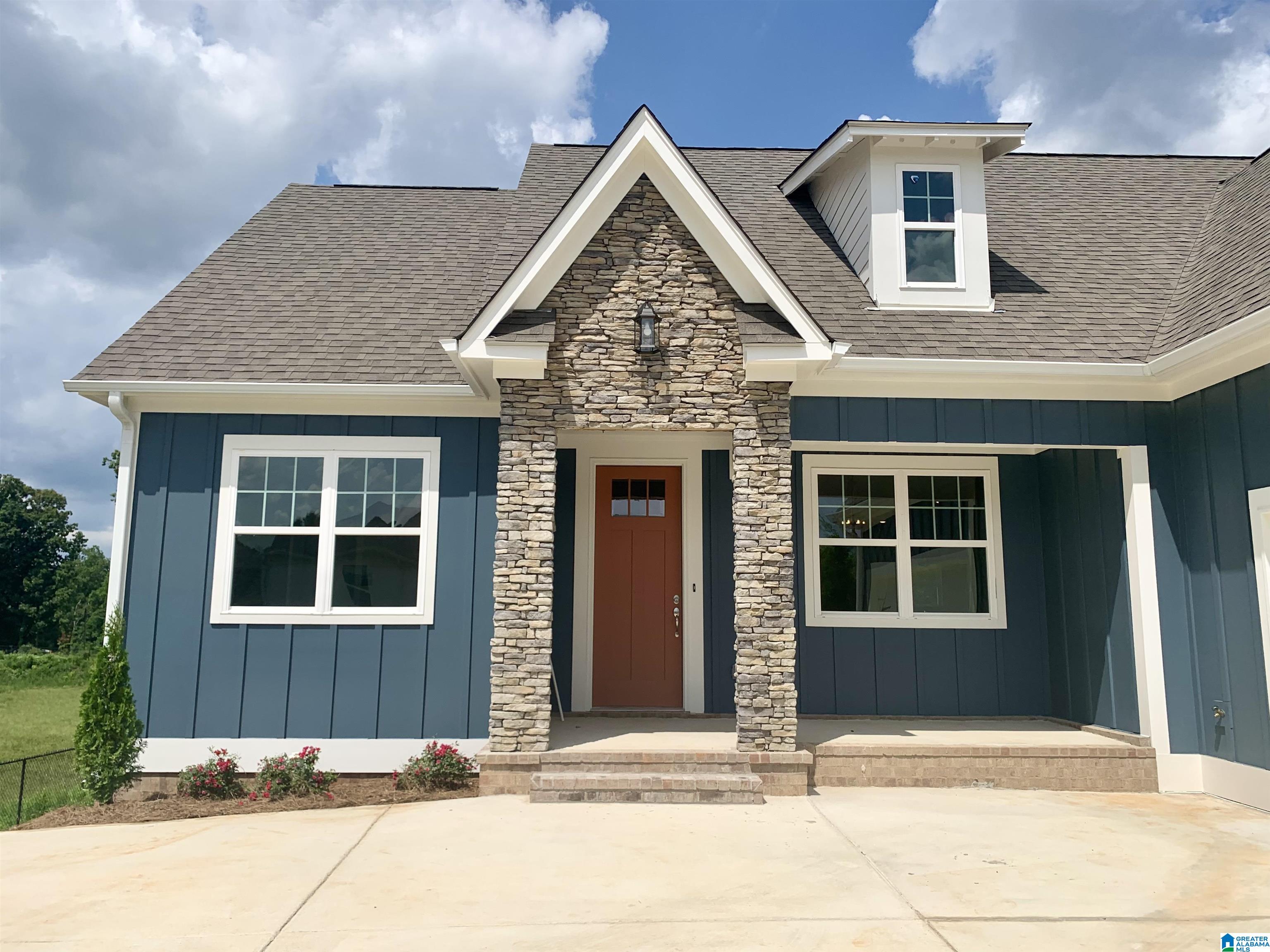 1121 Camellia Ridge Drive Pelham, AL 35124 - Photo 3 of 46
