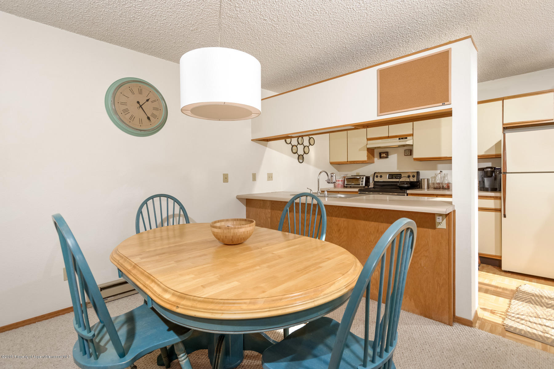 402 Devon Court Basalt, CO 81621 - Photo 4 of 11 402DevonCt_WEB008