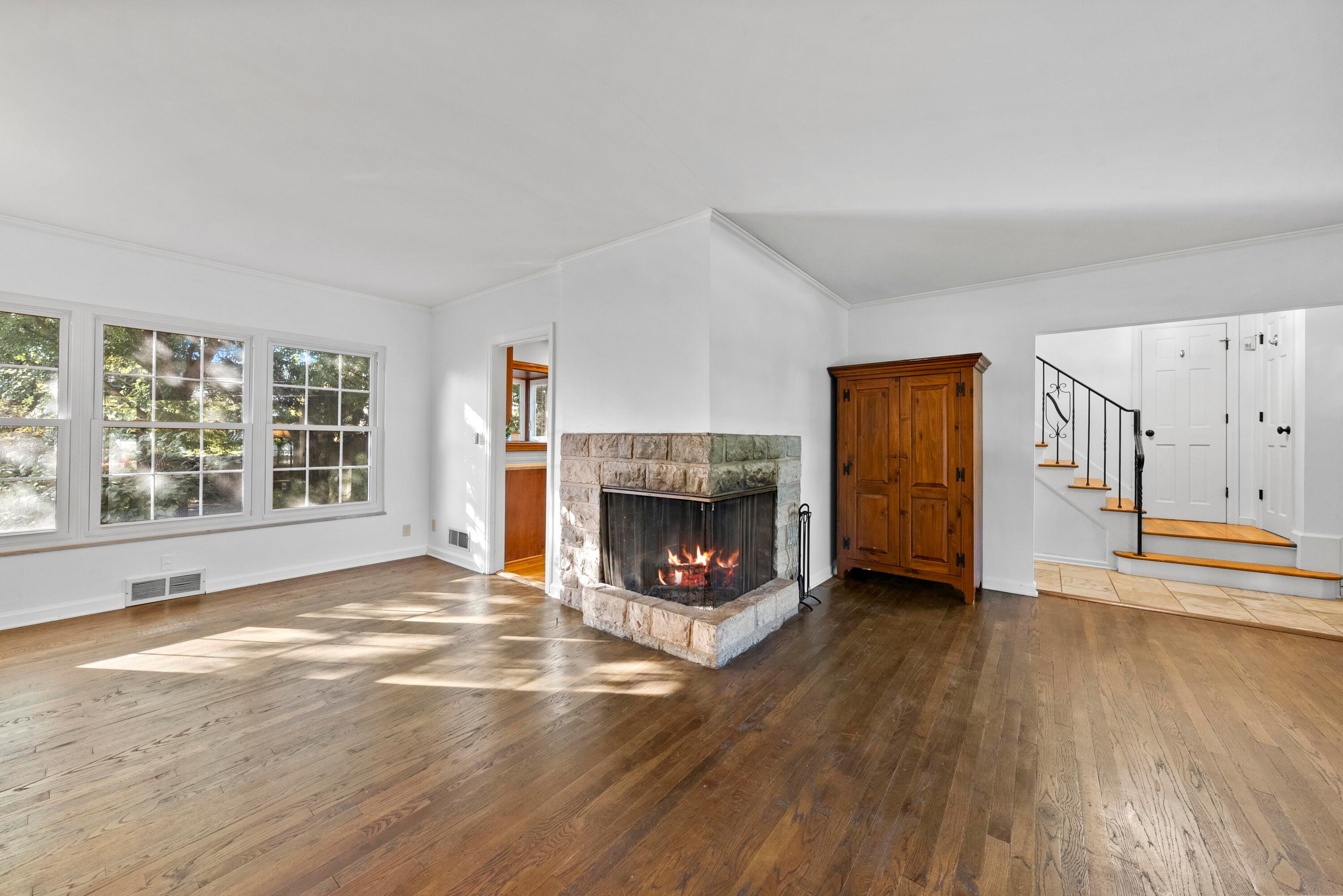 2561 Chester Road Upper Arlington, OH 43221 - Photo 8 of 38 View of Living Room and Dining Space