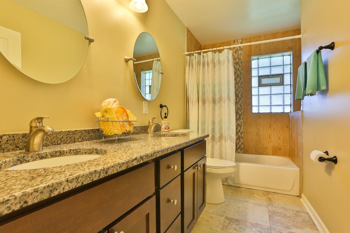 9138 Kleinman Road Highland, IN 46322 - Photo 6 of 10 1200x800