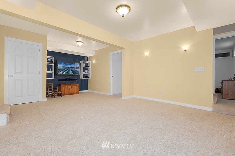 116 J Street Northeast Auburn, WA 98002 - Photo 19 of 25