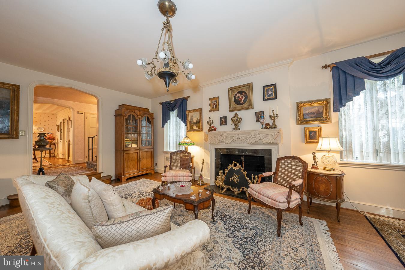 400 Old Gulph Road Penn Valley, PA 19072 - Photo 4 of 46