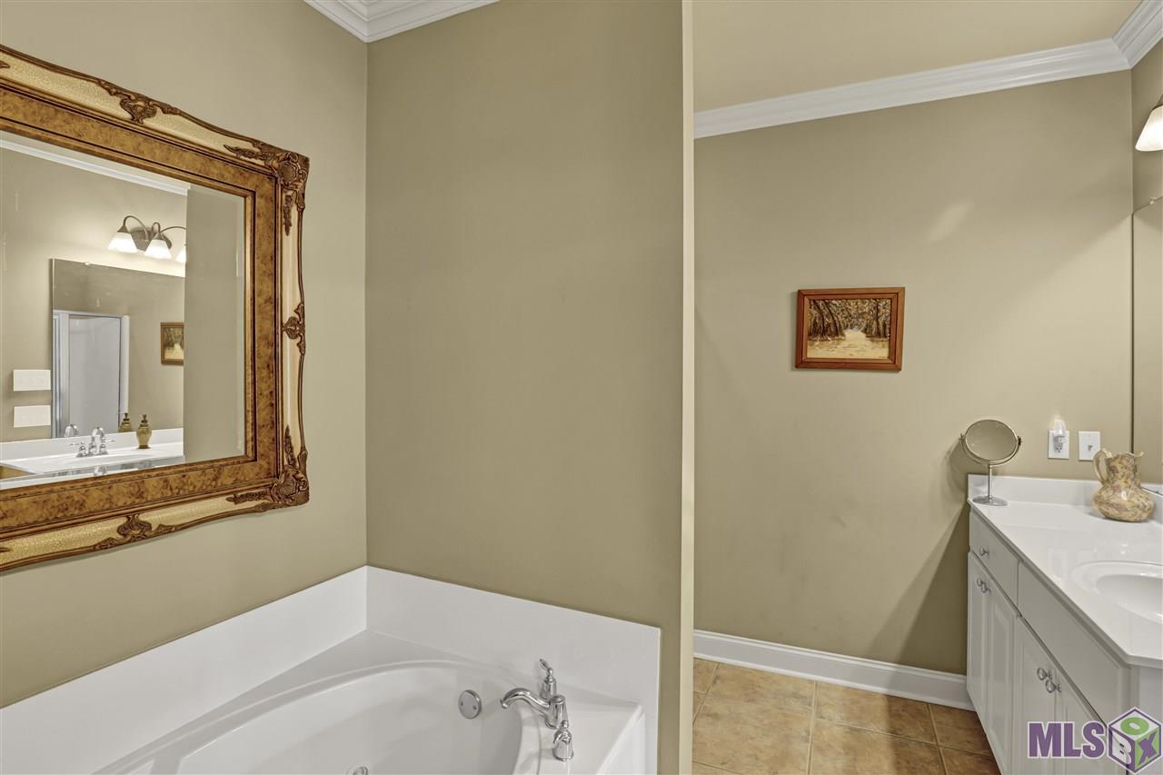 5506 Hidden Ridge Lane Baton Rouge, LA 70816 - Photo 21 of 25