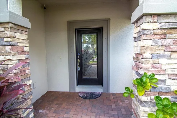 $3,000 | 1977 Nature View Drive, Lutz, FL 33558