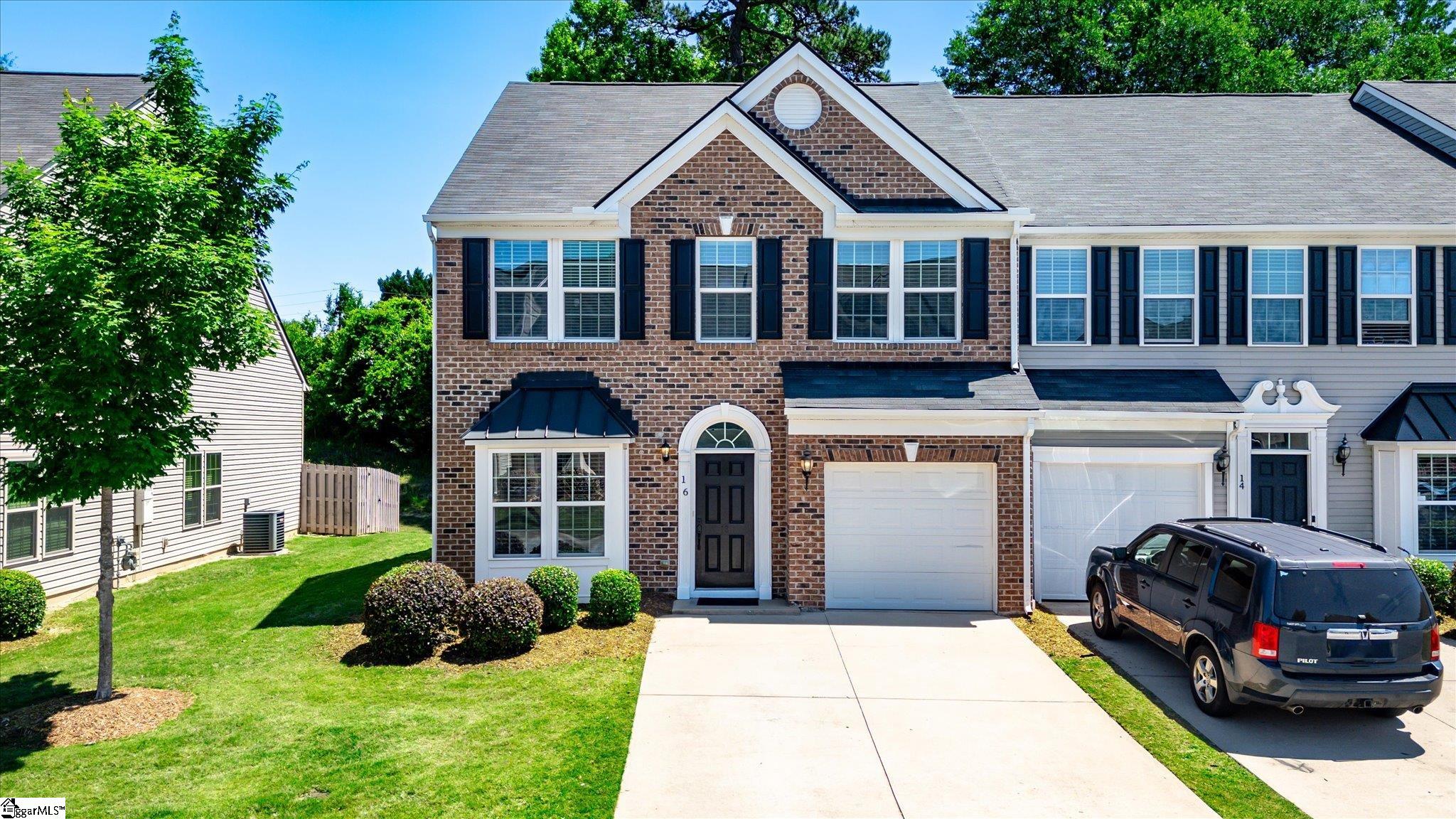 16 Fairchild Way Greenville, SC 29607 - Photo 1 of 34