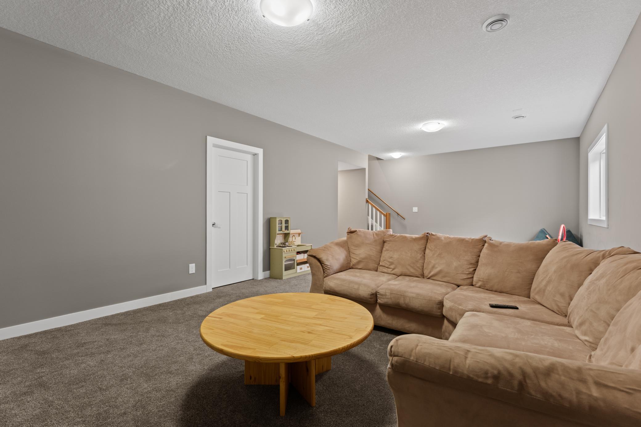 3038 Lake Meadow Drive Northwest Rochester, MN 55901 - Photo 16 of 33